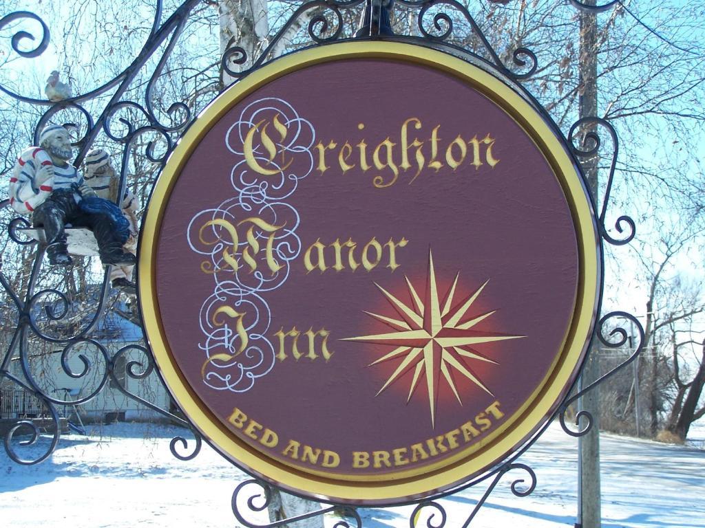 Creighton Manor Inn Bed & Breakfast Orillia Kültér fotó